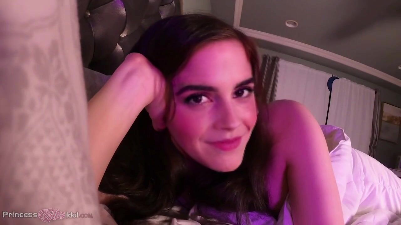 Mood light sex with Emma Watson