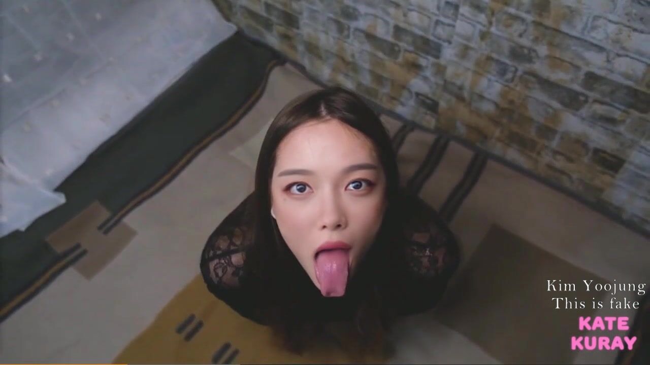 Kim Yoojung begging for your dick