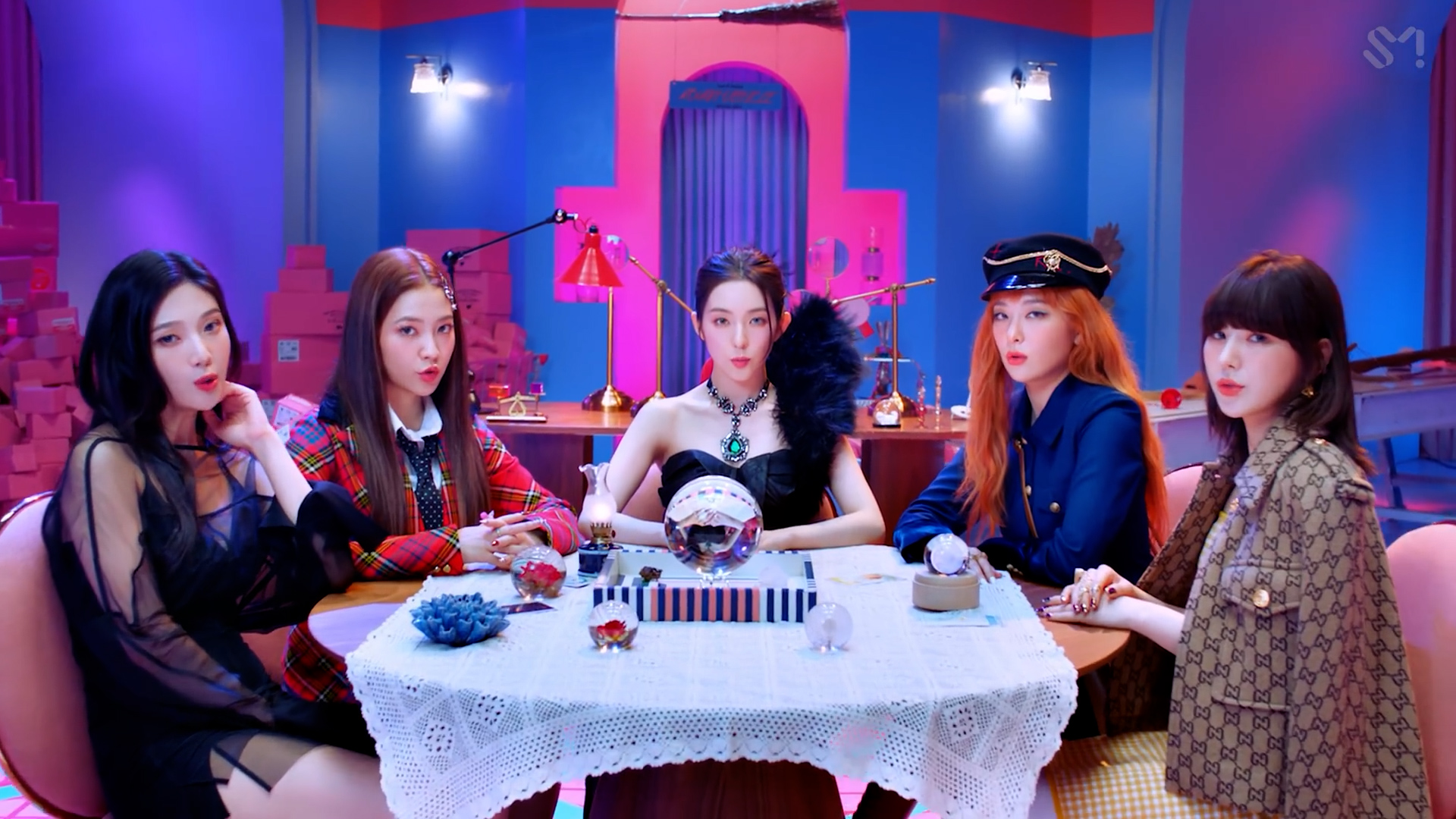 Red velvet-'Queendom' DF pmv trailer